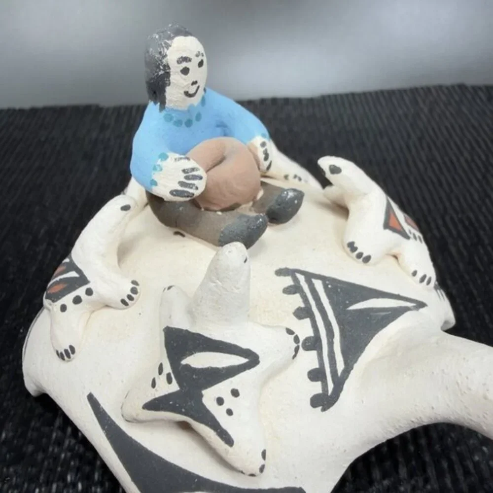 1992 Acoma Pottery Hand Made Signed Norma Jean Turtle Storyteller New Mexico VTG